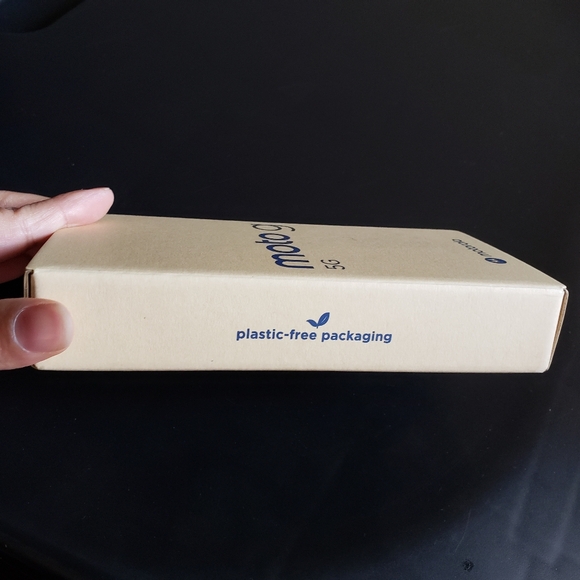 T-mobile Moto G 5G | 2024 | Unlocked | Made for US 4/128GB | 50MP Camera Green - Picture 9 of 15